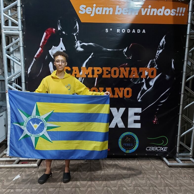 JOVEM ATLETA DE VALPARAÍSO DE GOIÁS VENCE A QUINTA RODADA DE BOXE GOIANO