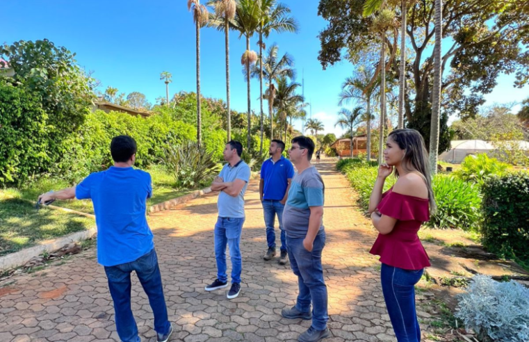 EQUIPE DA SECRETARIA MUNICIPAL DE MEIO AMBIENTE E AGRICULTURA FAZ VISITA À NOVACAP