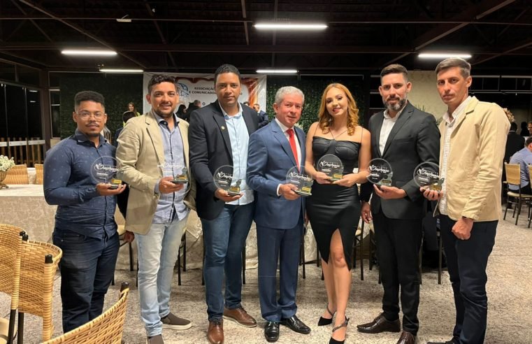 TV CÂMARA DE VALPARAÍSO DE GOIÁS RECEBE TROFÉU IMPRENSA 2022