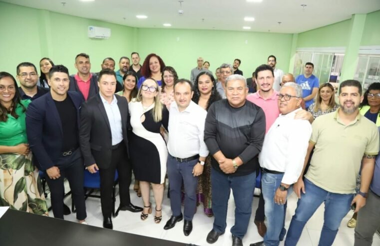 PREFEITO PÁBIO MOSSORÓ PARTICIPA DE PALESTRA NA SECRETARIA DE DESENVOLVIMENTO ECONÔMICO E TRABALHO