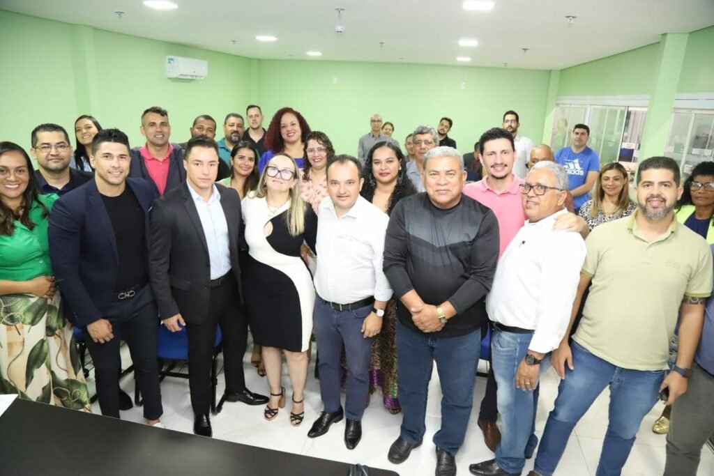 PREFEITO PÁBIO MOSSORÓ PARTICIPA DE PALESTRA NA SECRETARIA DE DESENVOLVIMENTO ECONÔMICO E TRABALHO