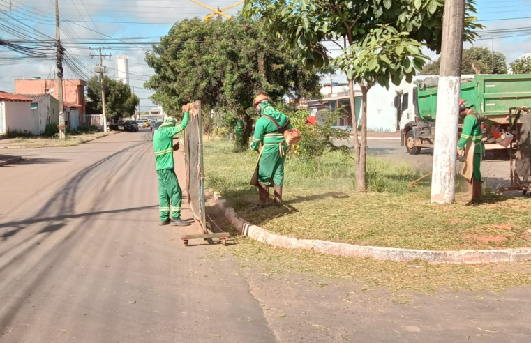SEMANA É DE MUITO TRABALHO DE LIMPEZA URBANA EM DIVERSOS BAIRROS DE VALPARAÍSO DE GOIÁS