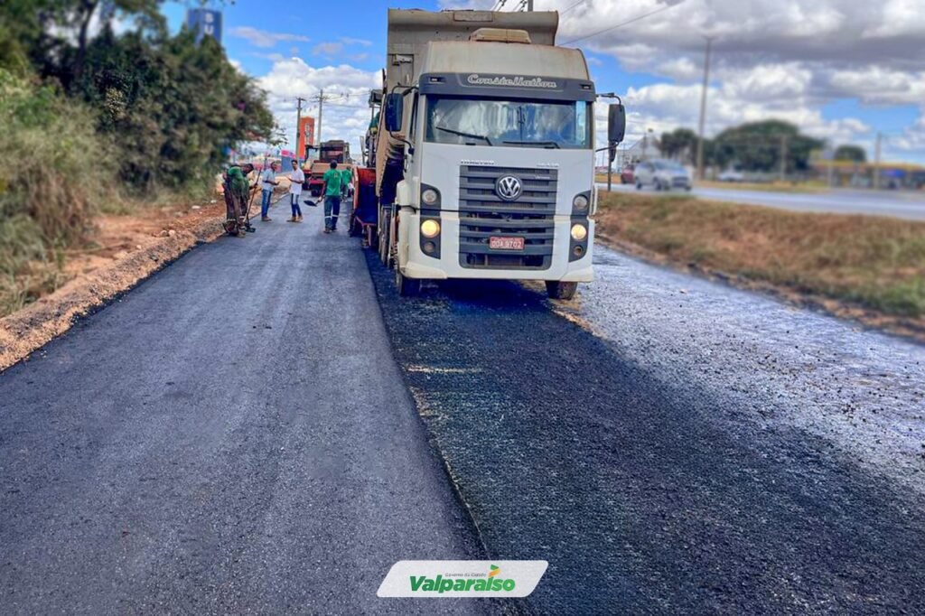 SECRETARIA DE INFRAESTRUTURA REVITALIZA TRECHO ENTRE RESERVA PARQUE E VALPARAIZO I